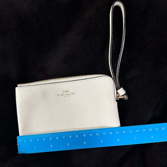 Authentic Coach Wristlet - Picture 4 of 6